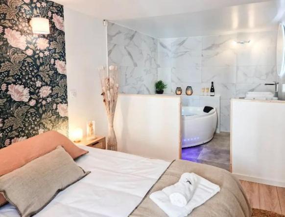Majord'Home Spa 4*-L'Elegance-Balneo Vieille Ville Annecy Exterior photo